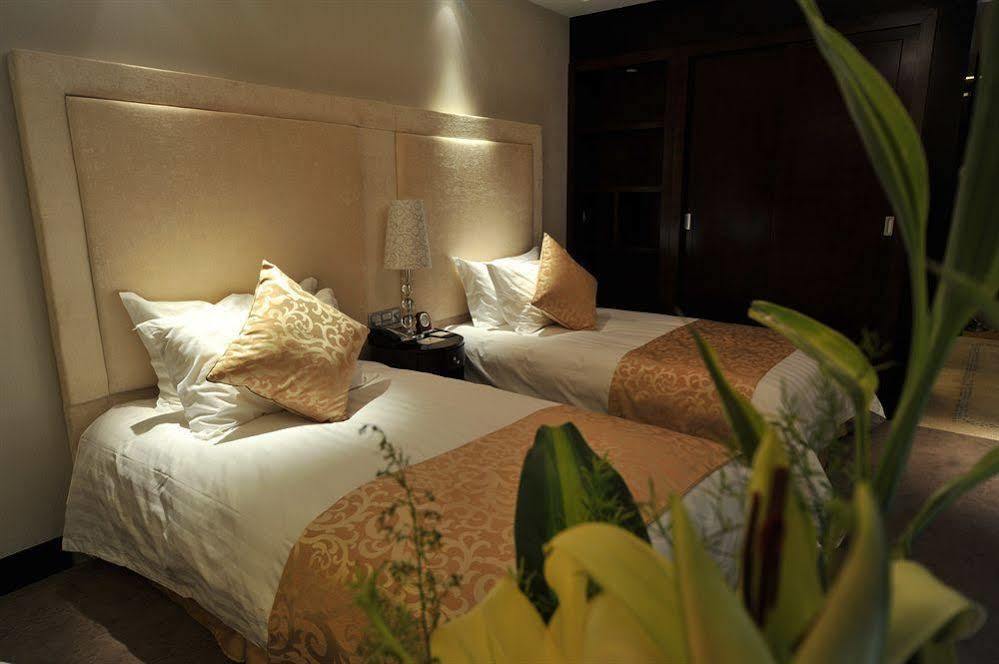 S&N Dalian Hotel מראה חיצוני תמונה