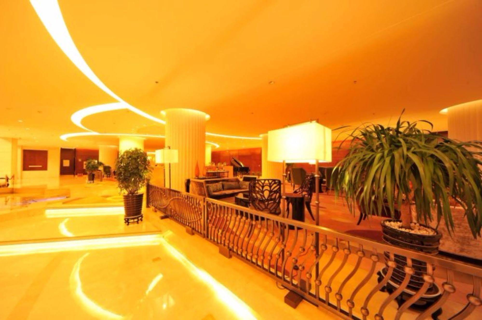 S&N Dalian Hotel מראה חיצוני תמונה