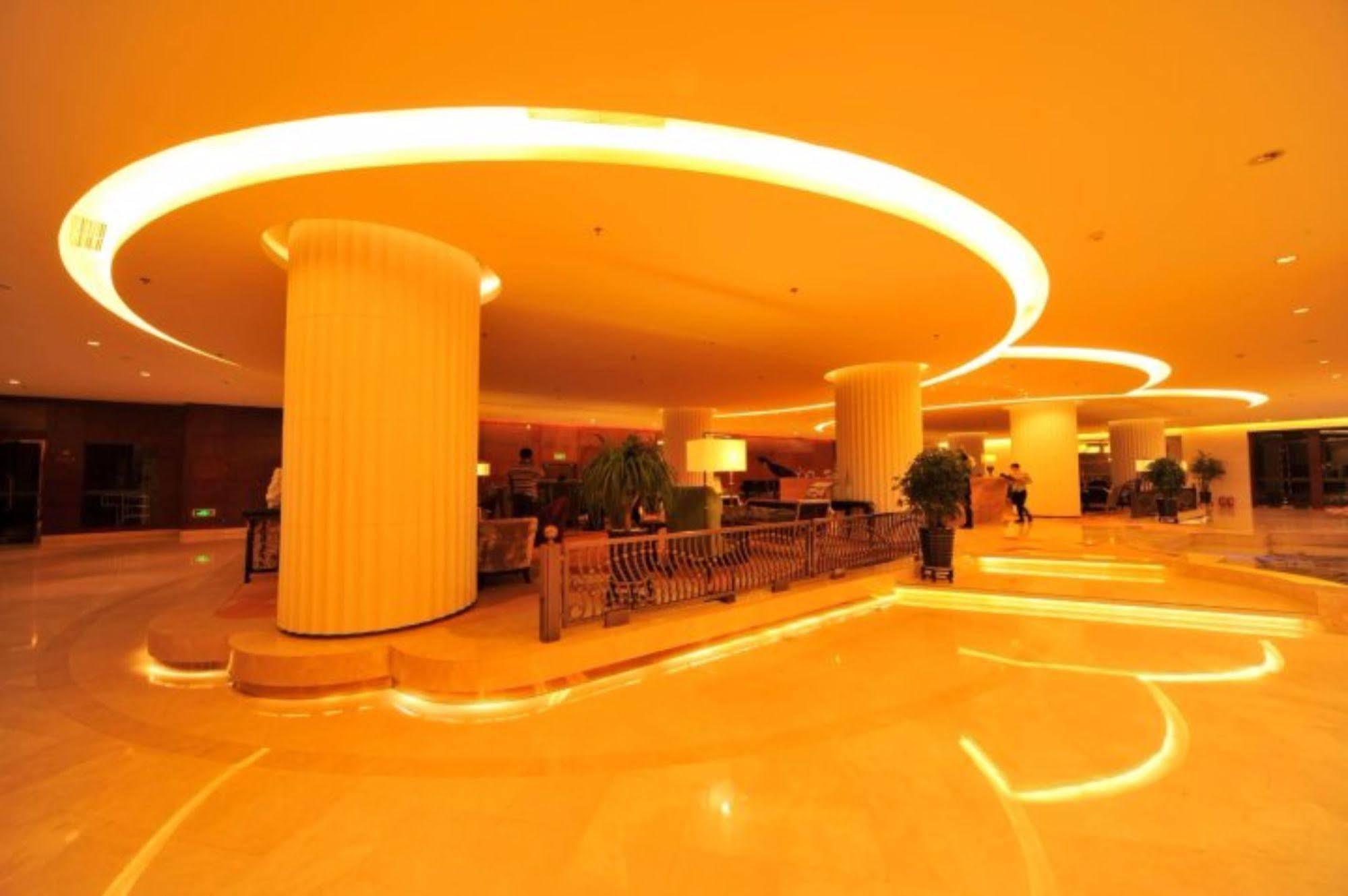 S&N Dalian Hotel מראה חיצוני תמונה