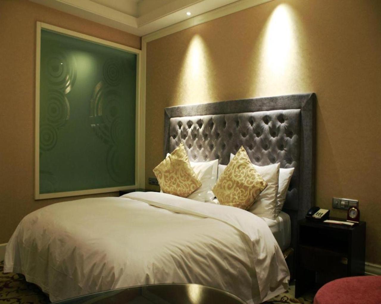 S&N Dalian Hotel מראה חיצוני תמונה