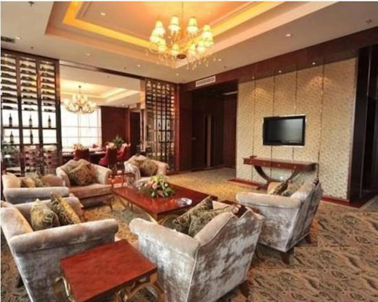 S&N Dalian Hotel מראה חיצוני תמונה