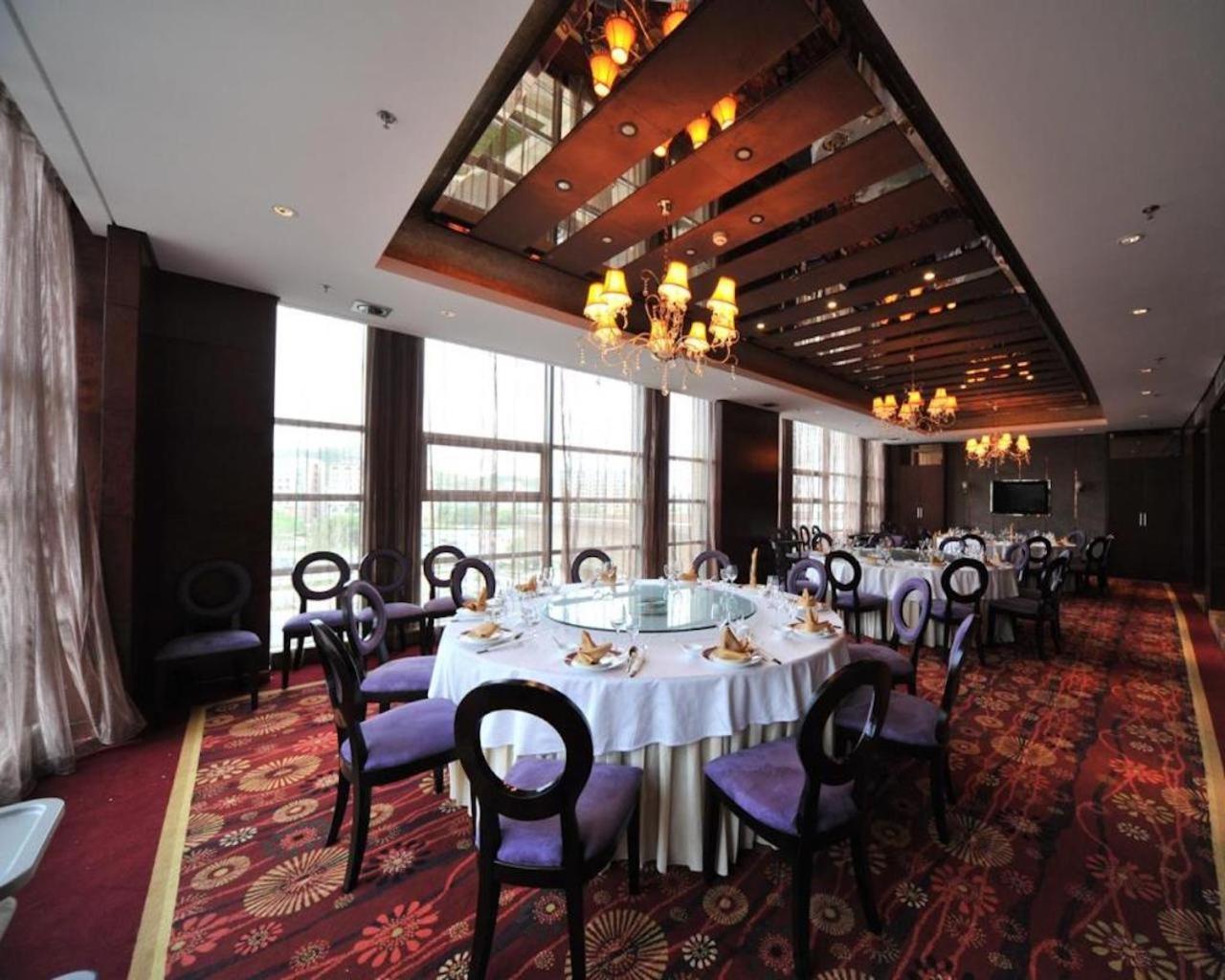 S&N Dalian Hotel מראה חיצוני תמונה