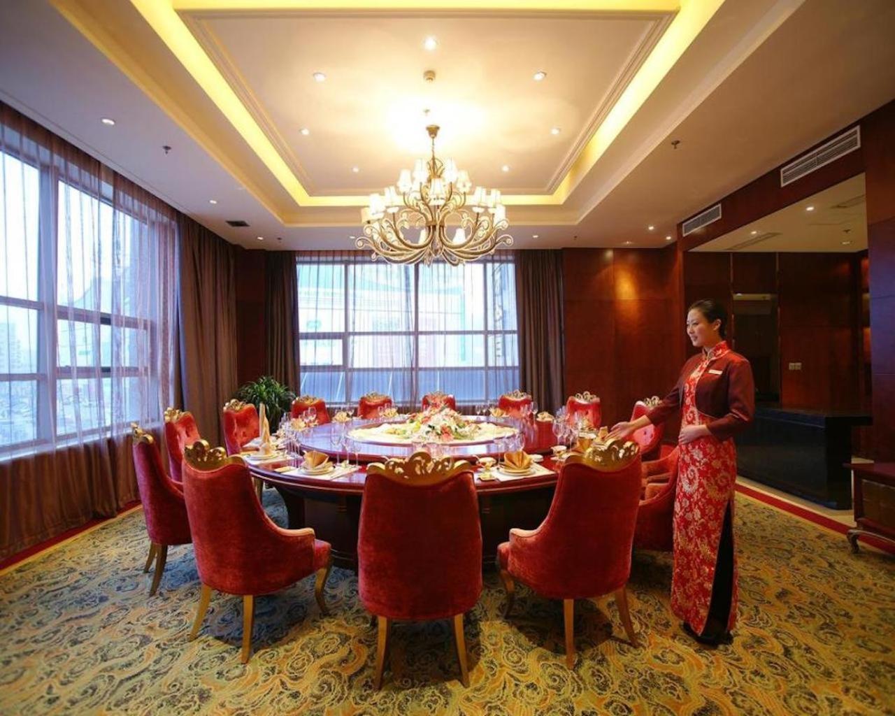 S&N Dalian Hotel מראה חיצוני תמונה